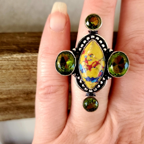 New Unique Mosaic Jasper and Peridot 925 Silver Ring. - Picture 7 of 8